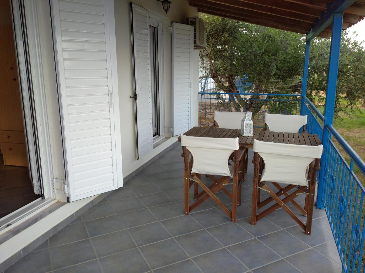 Вилла Aggeliki House 3 Kompoi Экстерьер фото